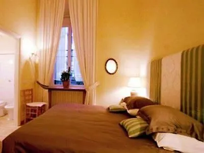 Domus Pinciana Bed & Breakfast