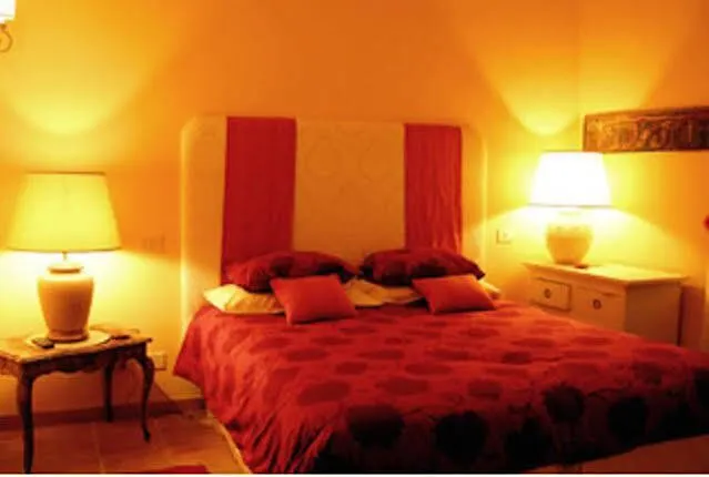 Domus Pinciana Bed & Breakfast 4*
